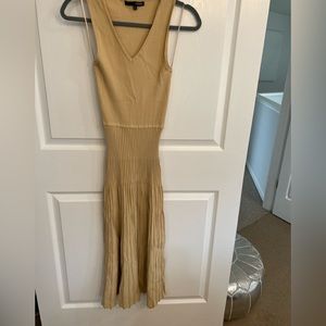 Codigo midi dress small